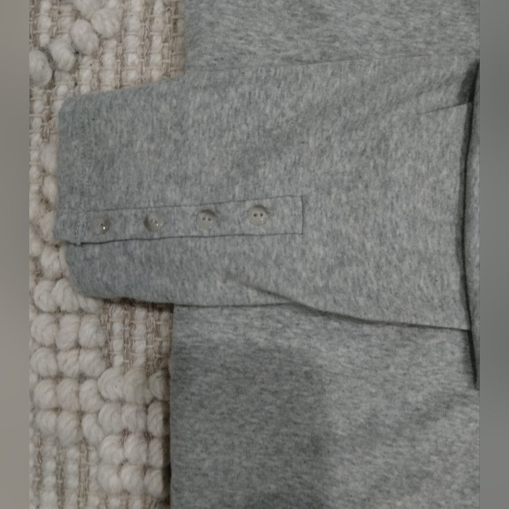 GAP Favorite Tee Bundle! - Picture 9 of 11